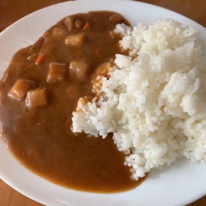 １日目も美味しいカレーでした！レシピありがとうございました(^^)